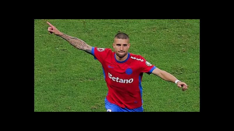 Cầu thủ FCSB và Fenerbahce đấu tranh gay gắt trên sân cỏ Cầu thủ FCSB và Fenerbahce đấu tranh gay gắt trên sân cỏ